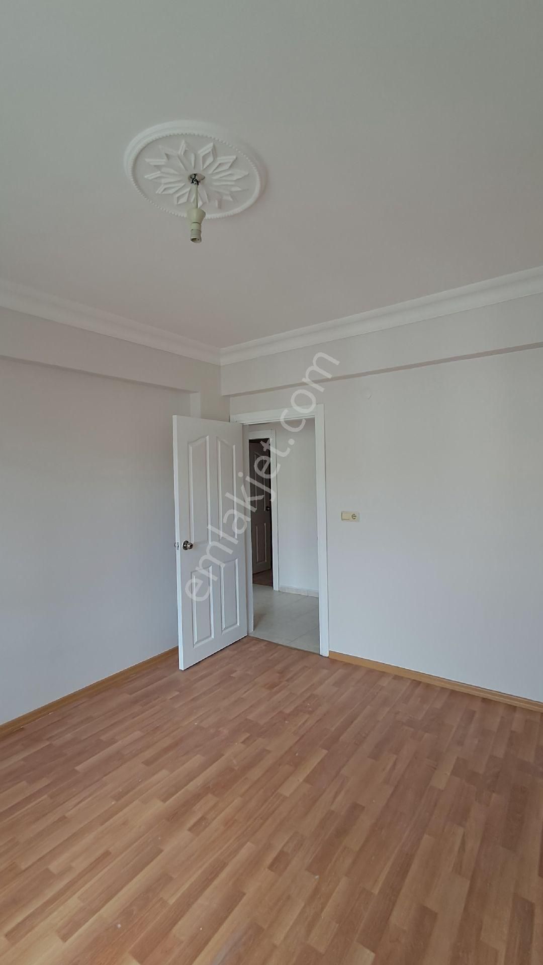 Gelibolu Sarmaşıklı Mevkiinde Kiralık 3+1 Daire - Görsel 19