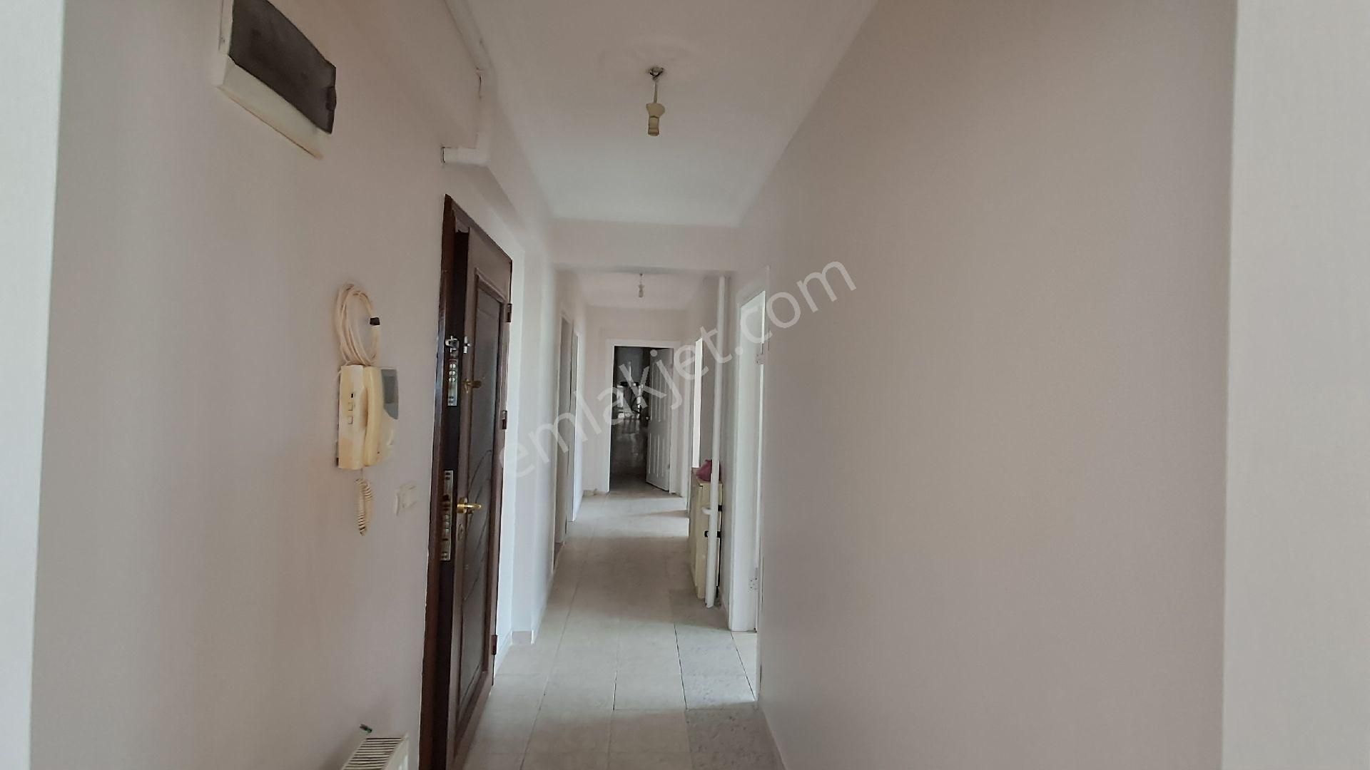 Gelibolu Sarmaşıklı Mevkiinde Kiralık 3+1 Daire - Görsel 7