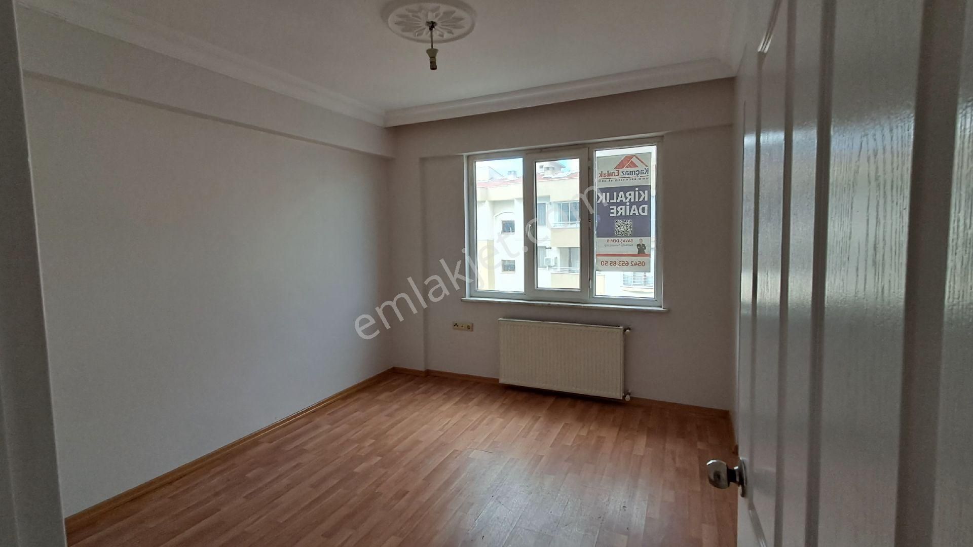 Gelibolu Sarmaşıklı Mevkiinde Kiralık 3+1 Daire - Görsel 18