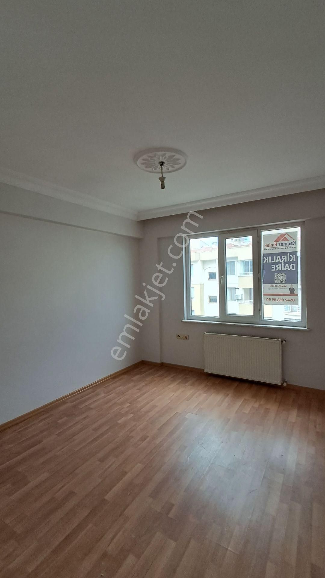 Gelibolu Sarmaşıklı Mevkiinde Kiralık 3+1 Daire - Görsel 17