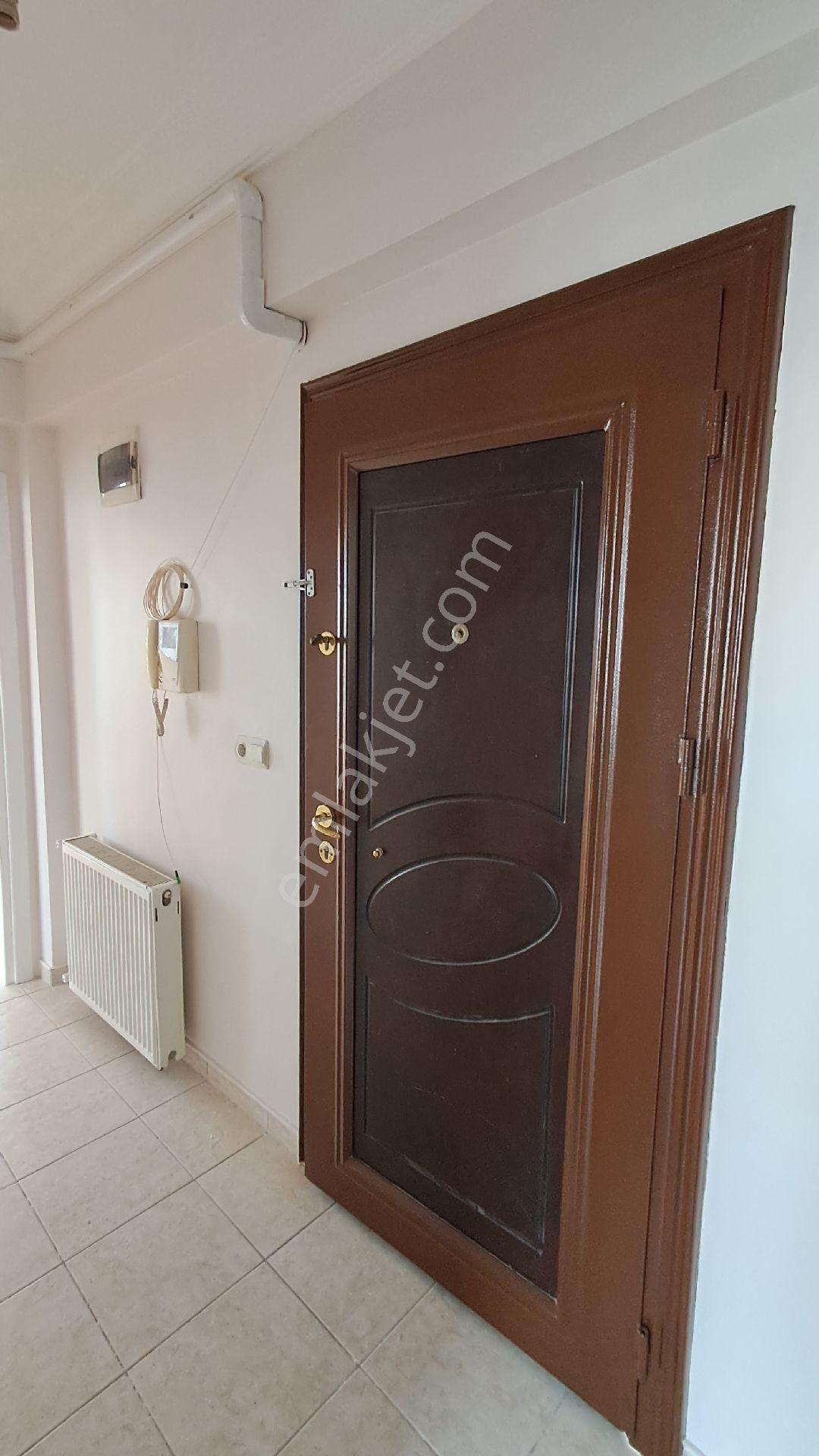 Gelibolu Sarmaşıklı Mevkiinde Kiralık 3+1 Daire - Görsel 26