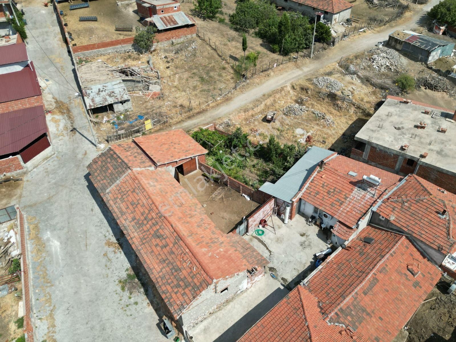 Sabri Pınarbaşı'ndan Havran Çamdibi'nde Satılık 556m2 Arsa İçinde Köy Evi - Görsel 6