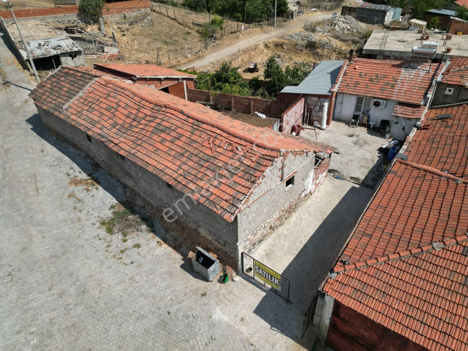 Sabri Pınarbaşı'ndan Havran Çamdibi'nde Satılık 556m2 Arsa İçinde Köy Evi - Görsel 8
