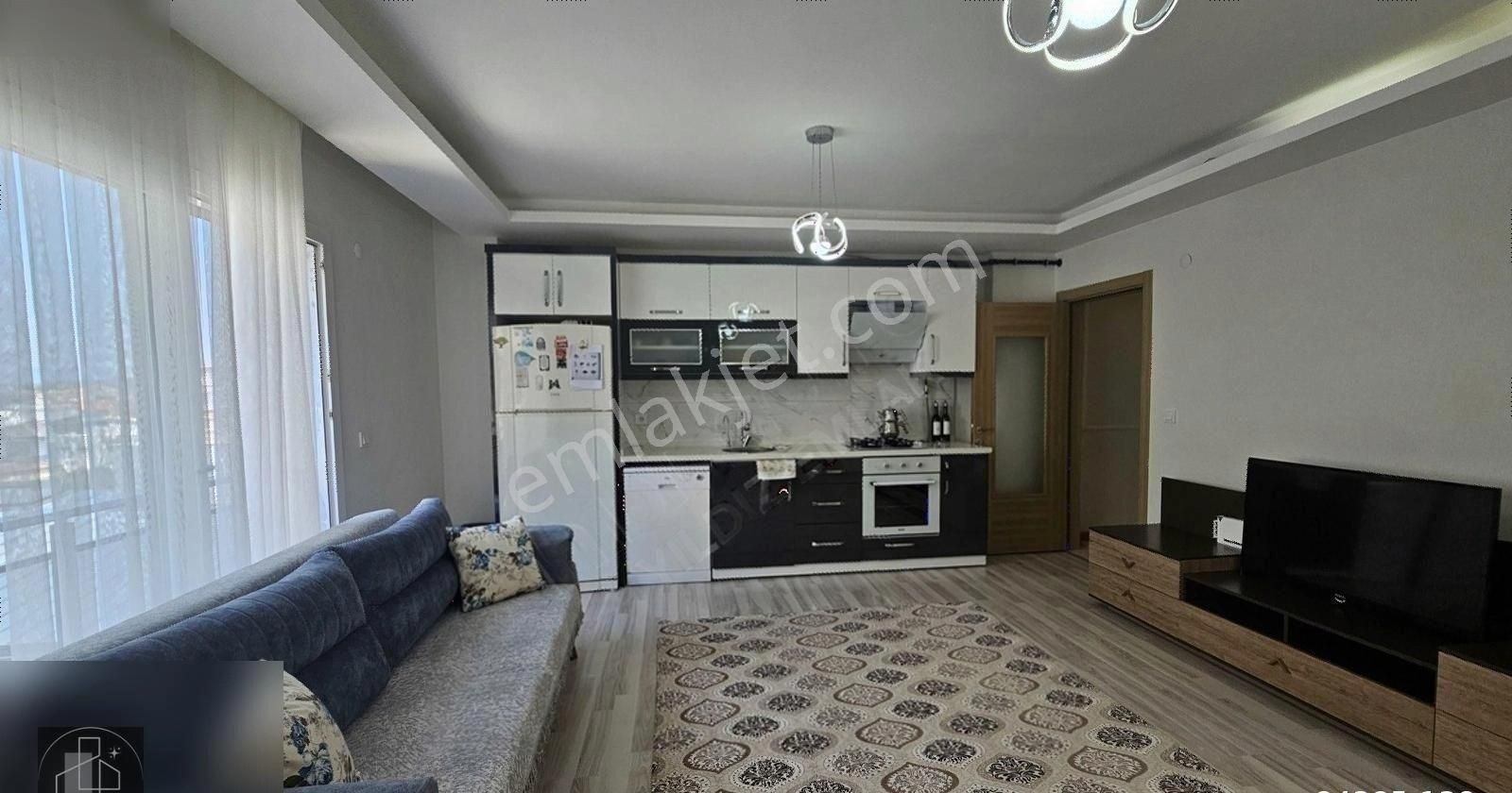 Satılık 2+1 Daire Havuzlu Site İçinde / Seferihisar