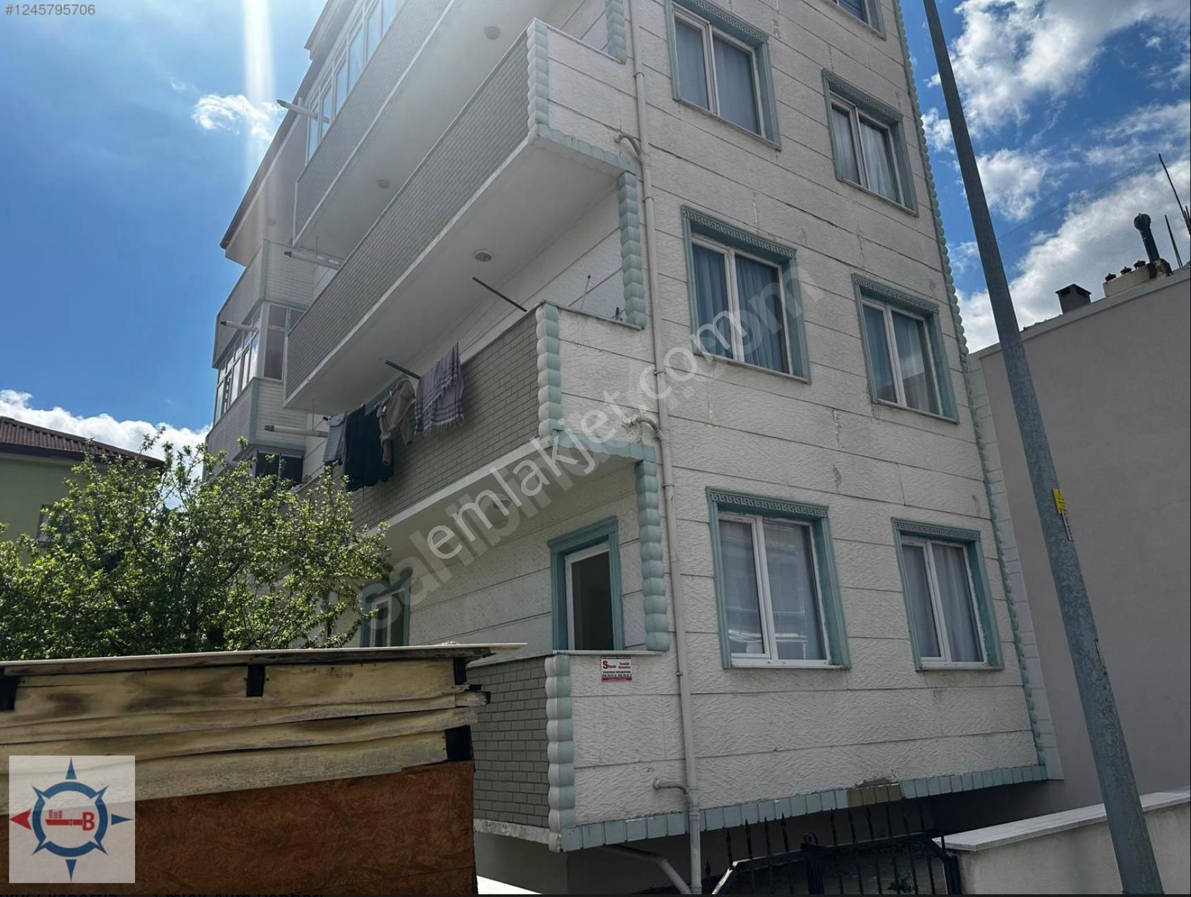 Kırklareli Merkez İstasyon Mah. Amerikan Mutfaklı Satılık 2+1