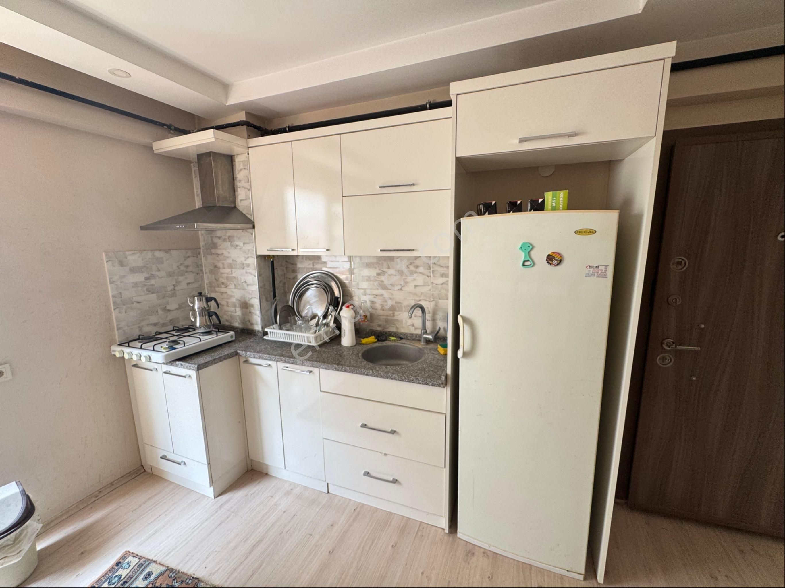 Aydın Nazilli Cumhuriyet Mahallesinde Kiralık Doğalgazlı 1+1 Daire