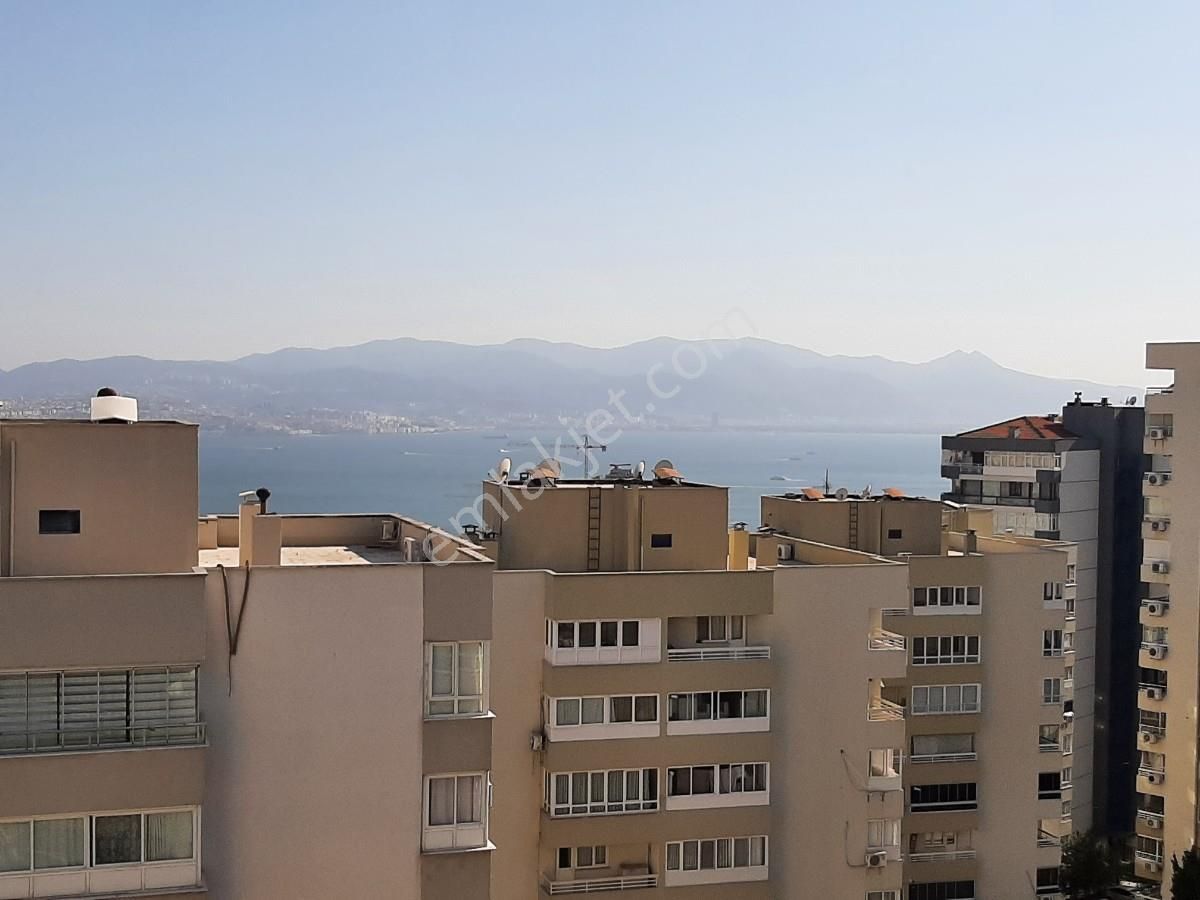 Turyapdan Bayraklıda Deniz Manzaralı Full Tadilatlı Satılık - Görsel 11