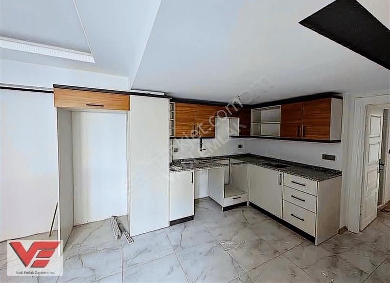 Vadi Gayrimenkul'den Büyükbeybağı Mahallesinde 2+1 Satılık Daire