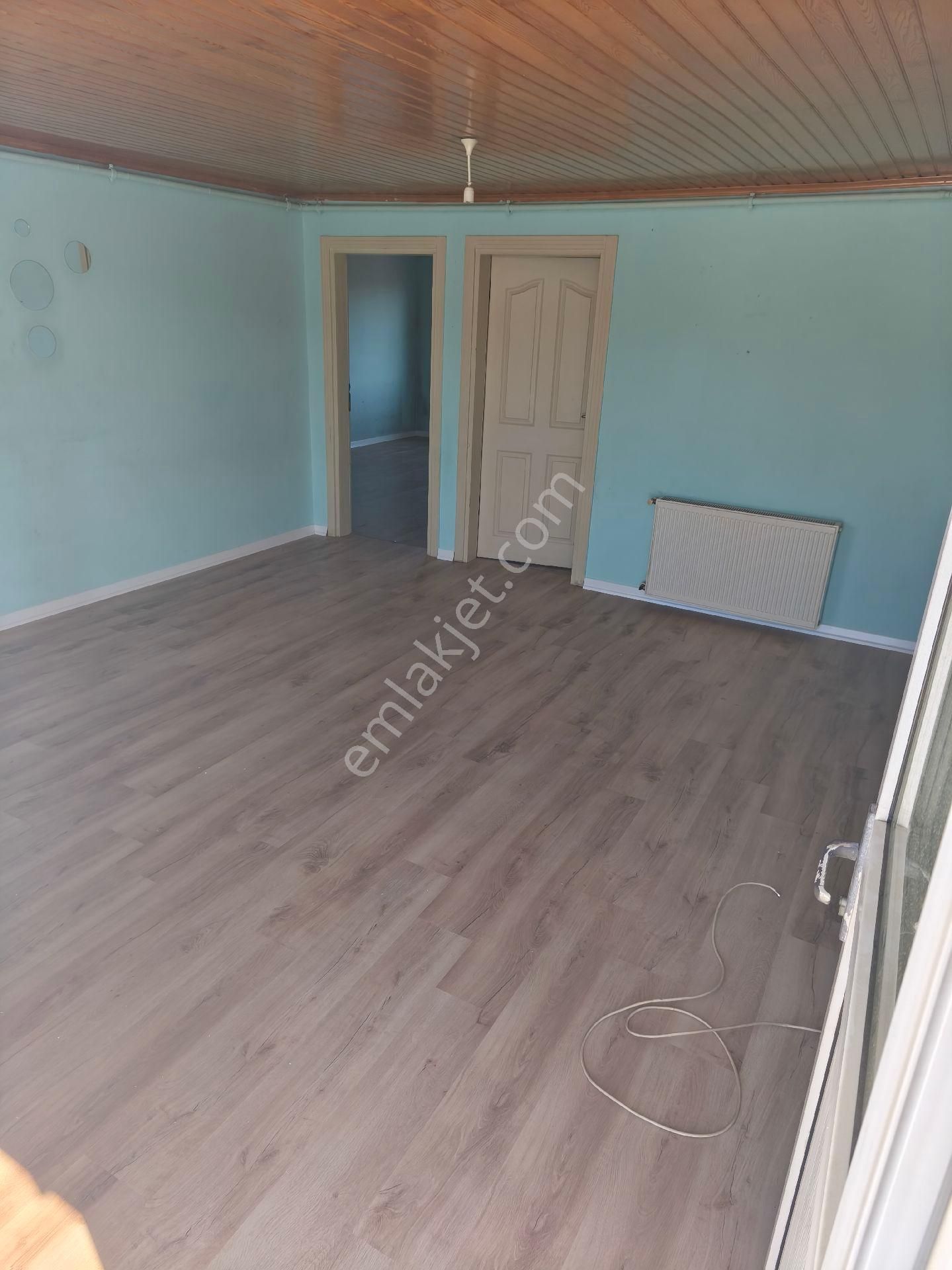 Geniş Teraslı Kiralık Diare