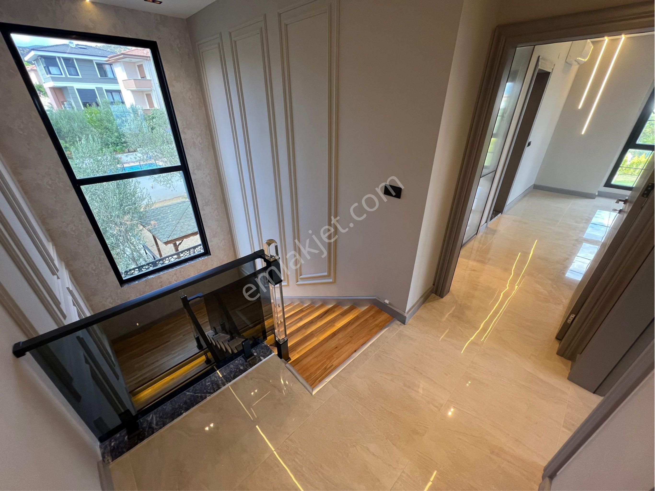 🩷cemre Emlaktan Özel Tasarımlı Denize 50 M Havuzlu Satılık Sıfır Villa🩷 - Görsel 4