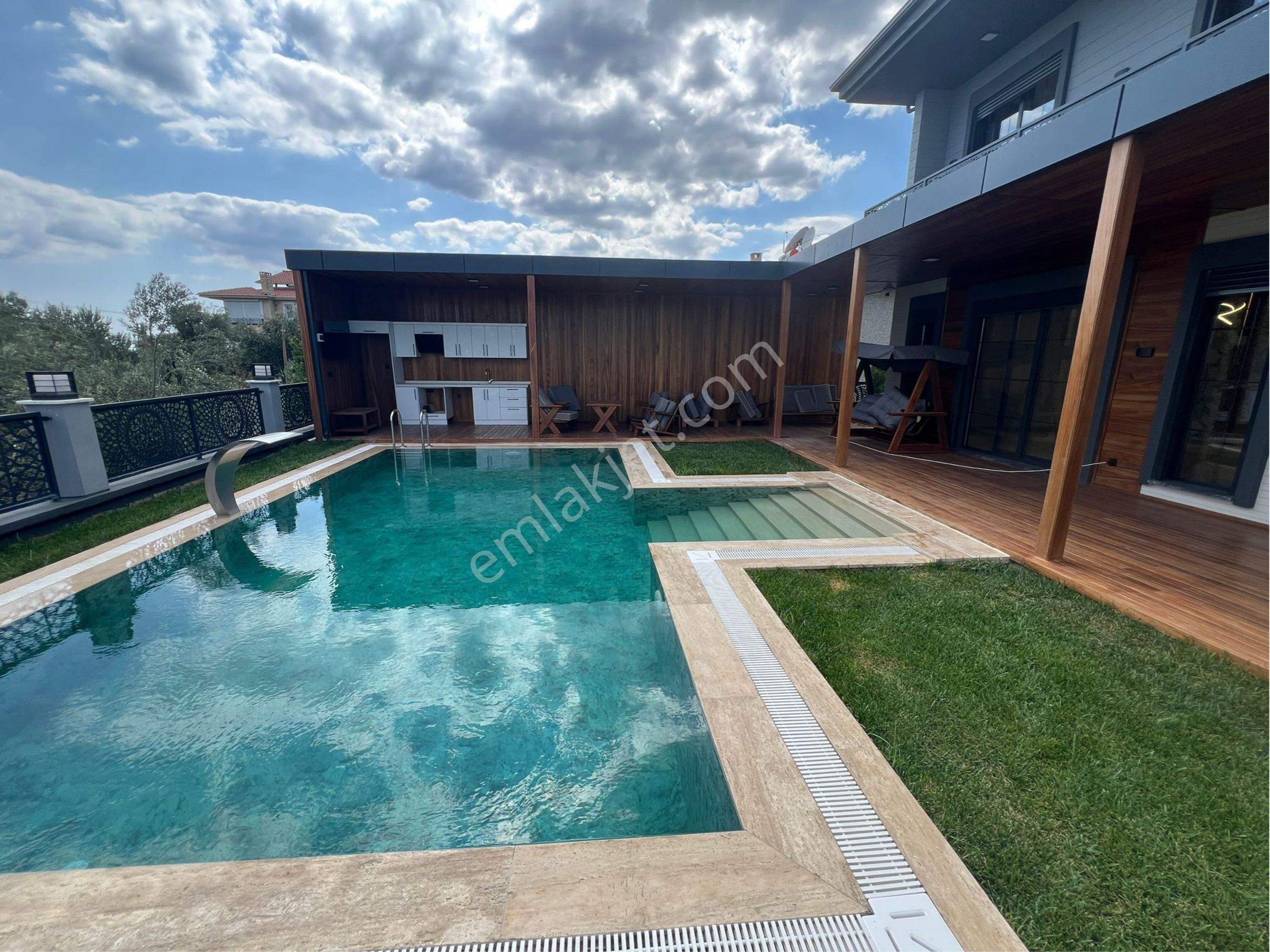 🩷cemre Emlaktan Özel Tasarımlı Denize 50 M Havuzlu Satılık Sıfır Villa🩷 - Görsel 31