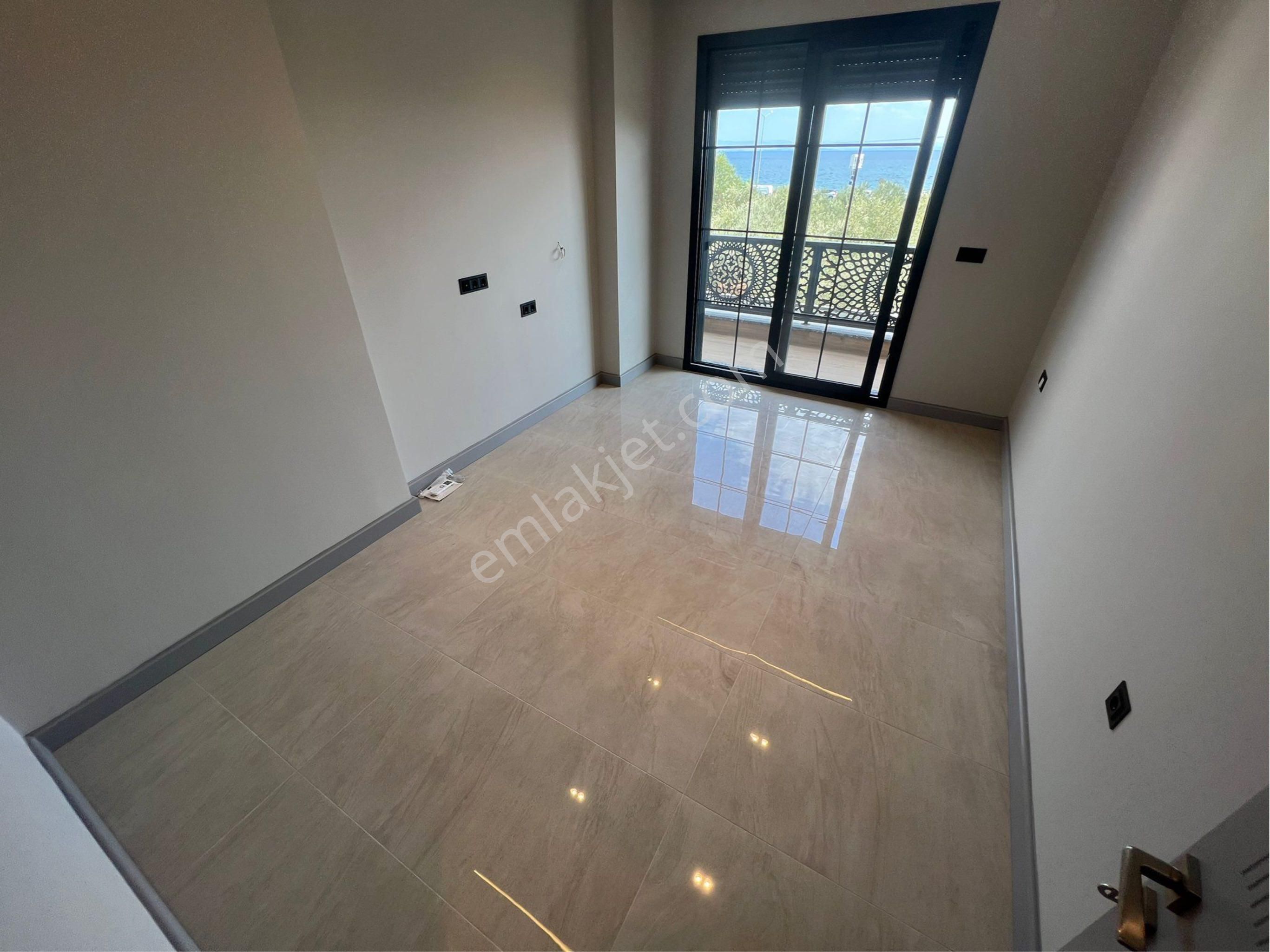 🩷cemre Emlaktan Özel Tasarımlı Denize 50 M Havuzlu Satılık Sıfır Villa🩷 - Görsel 14