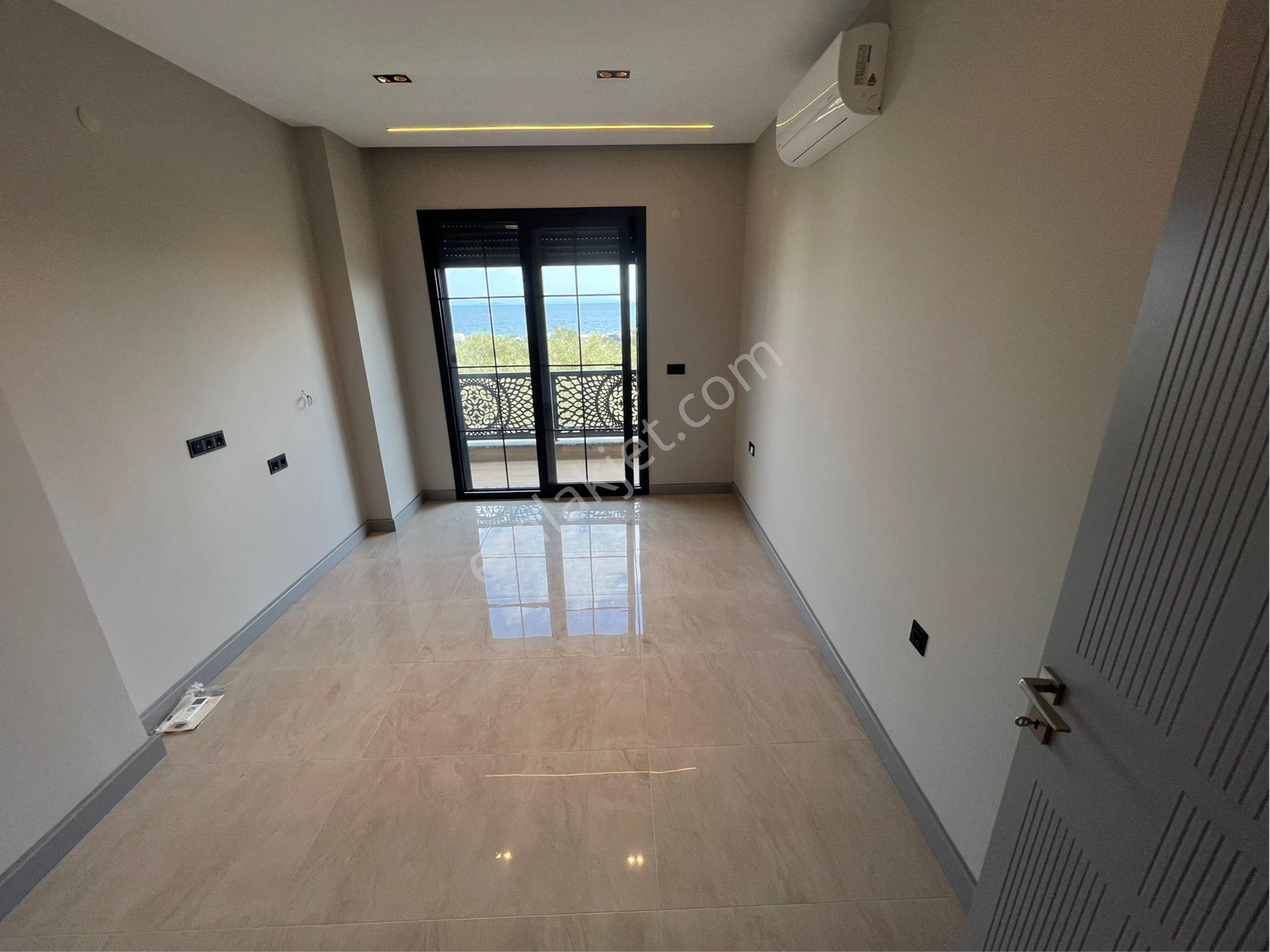 🩷cemre Emlaktan Özel Tasarımlı Denize 50 M Havuzlu Satılık Sıfır Villa🩷 - Görsel 11