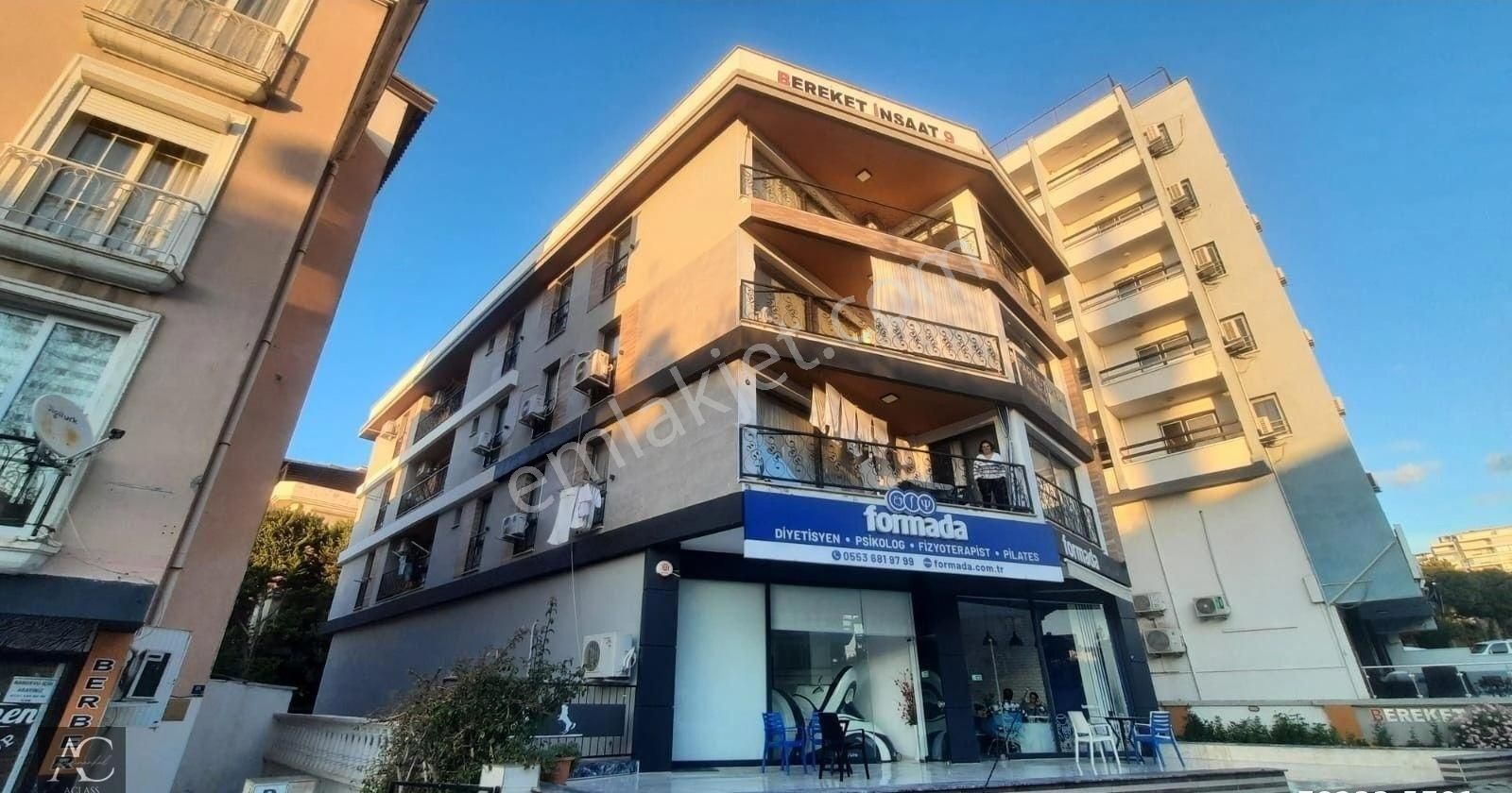 Aclass'dan Kusadası Marına Mevkınde Sahıle 500 M Mesafede Acıl Satılık 2+1 Fırsat Daire