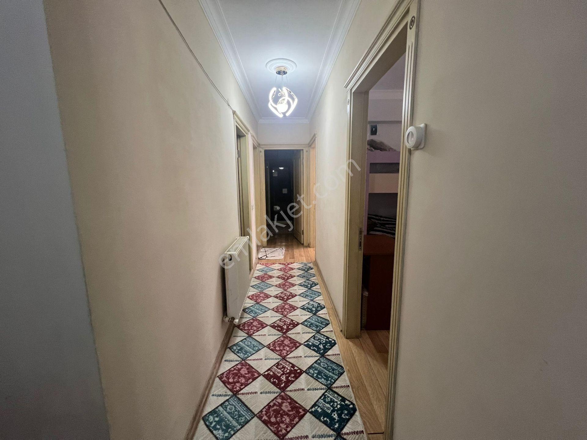 Acil Buca Adatepe Mahallesinde 2+1 100m2 D.gazlı Ayrı Mutfak Ferah Daire - Görsel 25