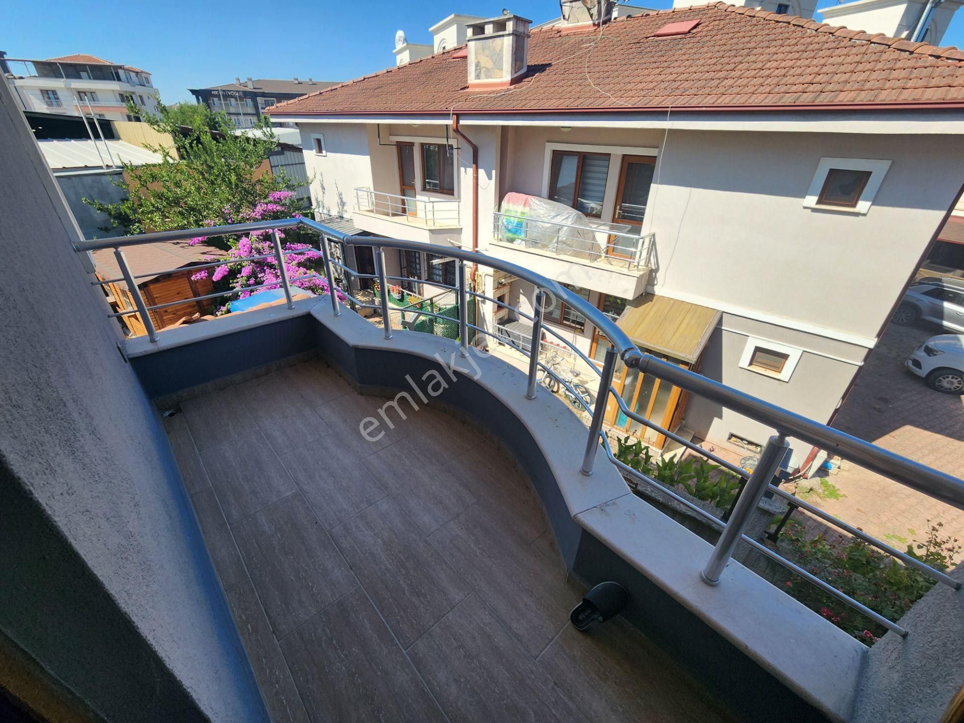 Wisrem'den Serdivan'da Müstakil Bahçeli Açık Otoparklı 4+2 Villa - Görsel 52