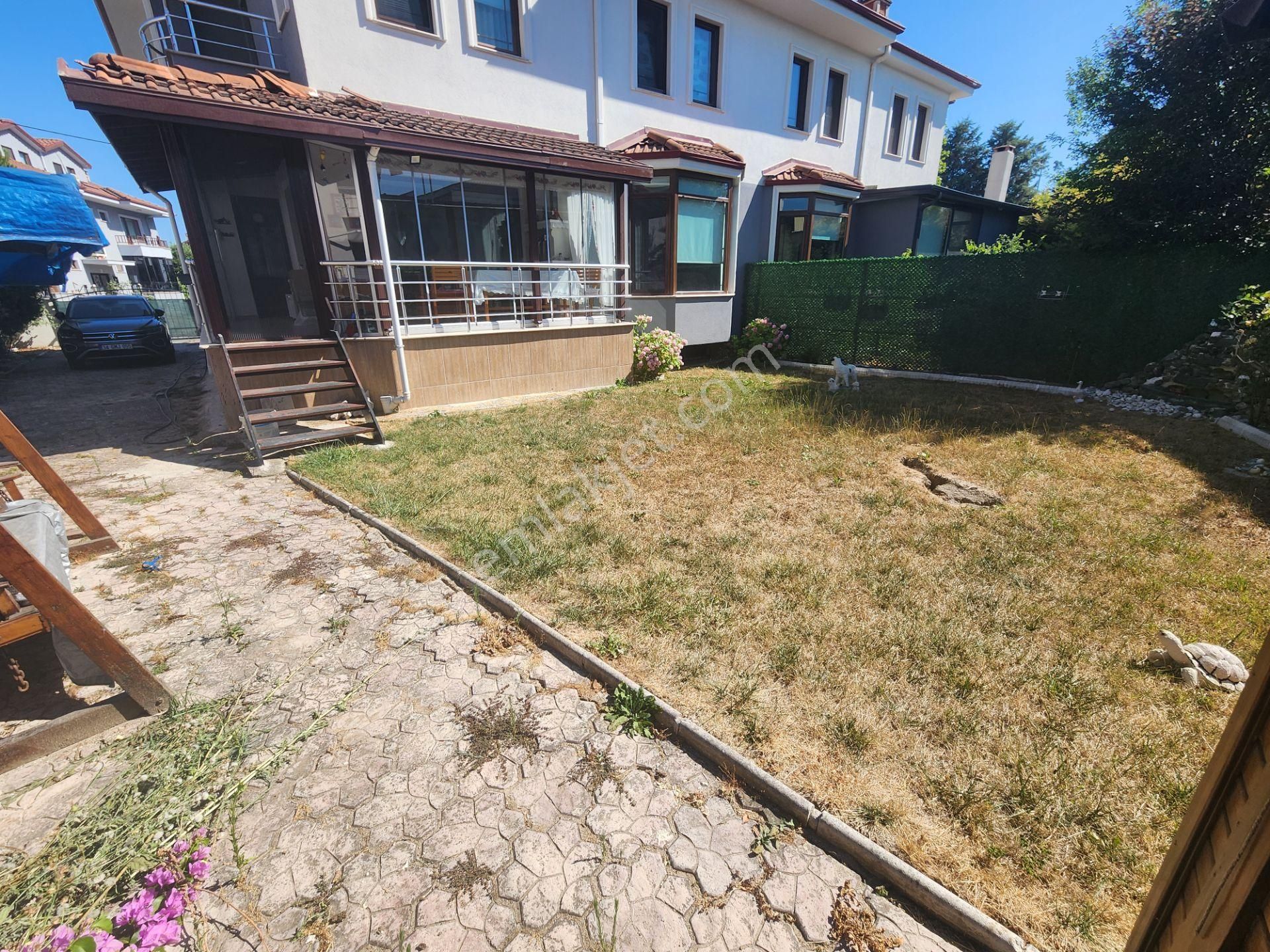 Wisrem'den Serdivan'da Müstakil Bahçeli Açık Otoparklı 4+2 Villa - Görsel 59