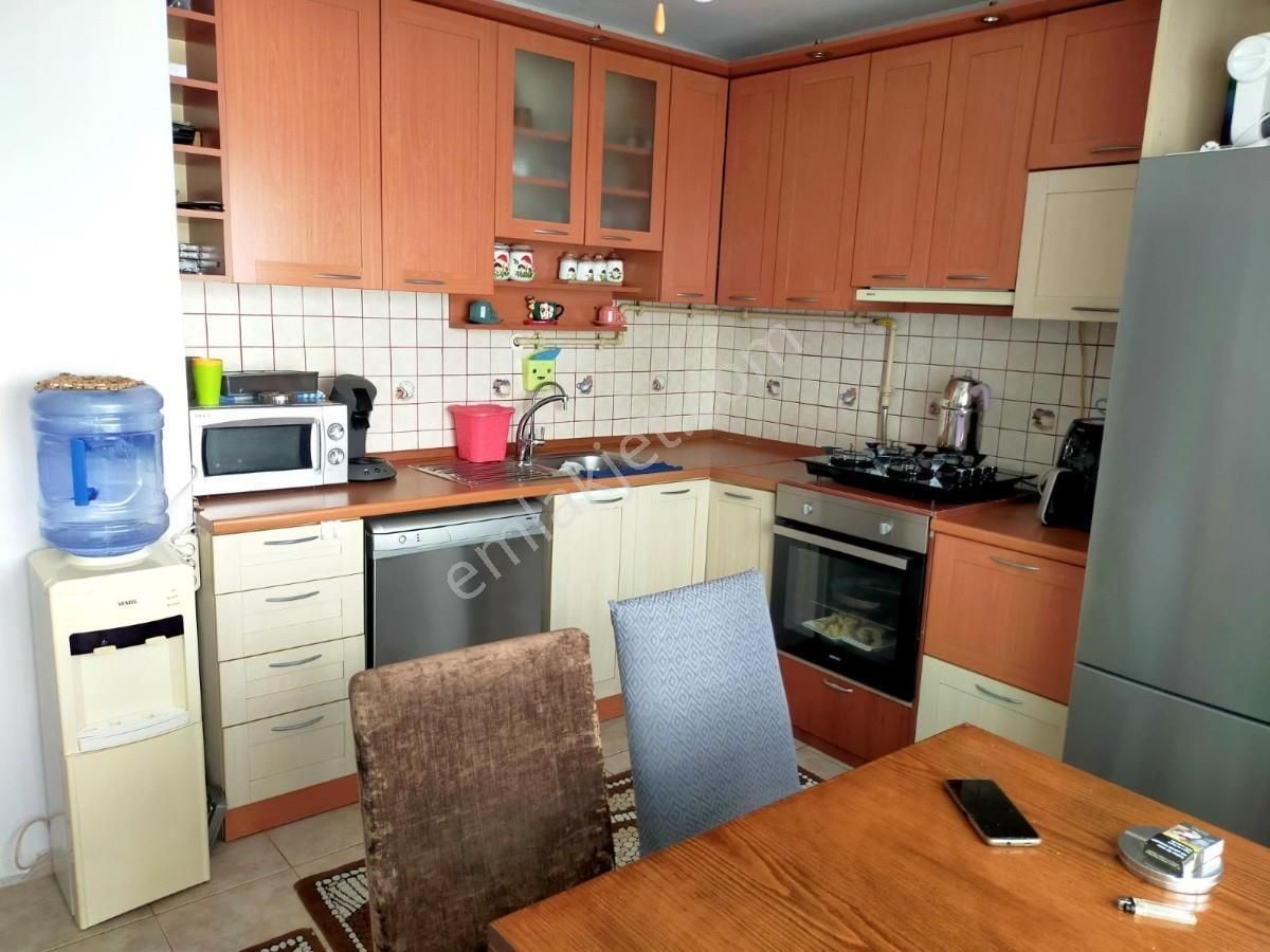 Akıncılar Mah. İzban Yakını 130 M2 Balkonlu 3+1 Kiralık Daire
