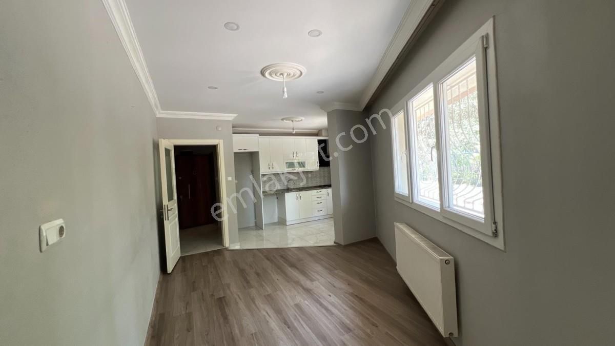Fırat Yaşayan Park Karşısında 3+1 Kiralık Daire