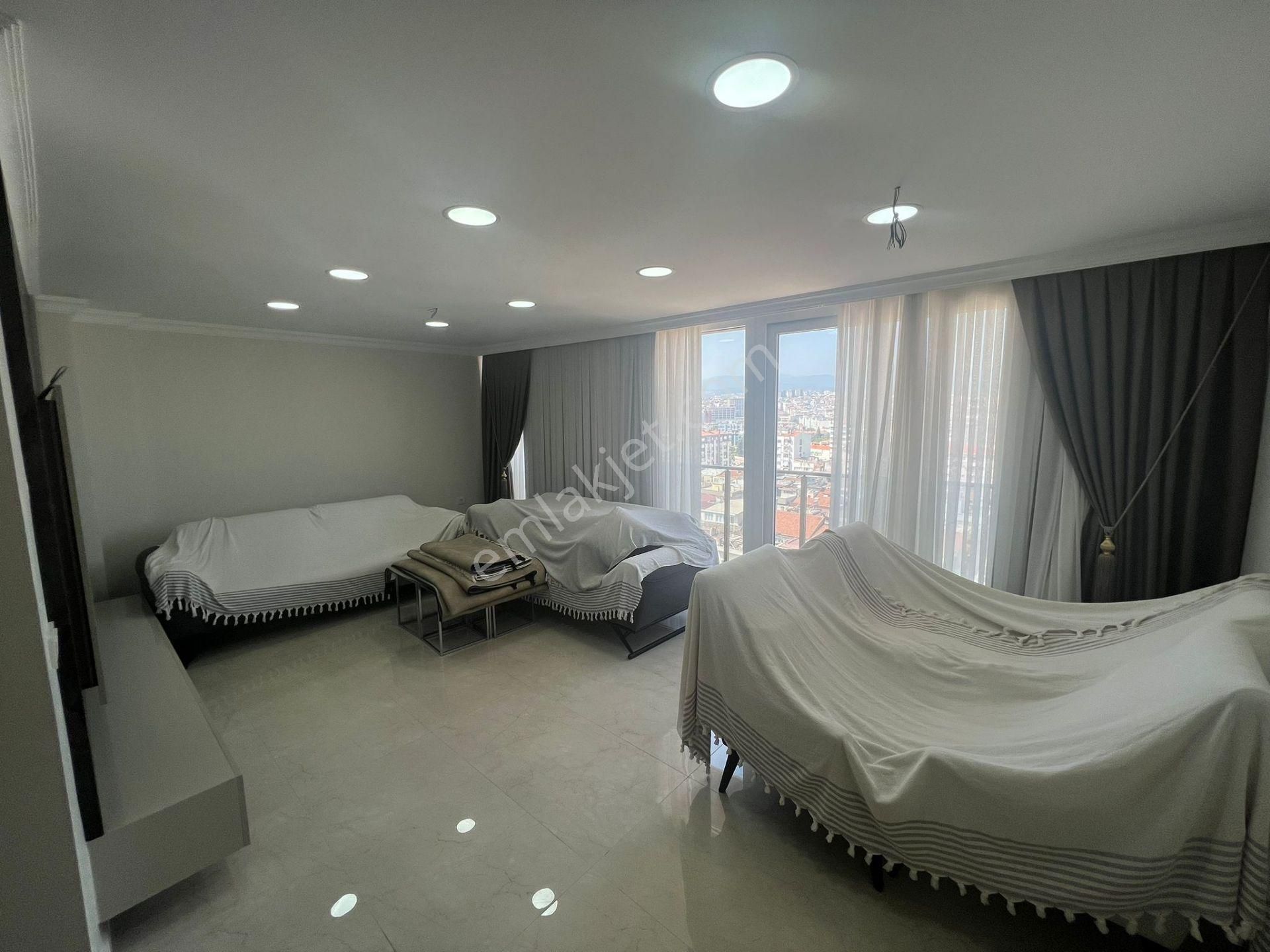 Acil Konak Zafertepe Mahde 2+1 95m2 D.gazlı Asansörlü Full Eşyalı Lüx Daire - Görsel 4