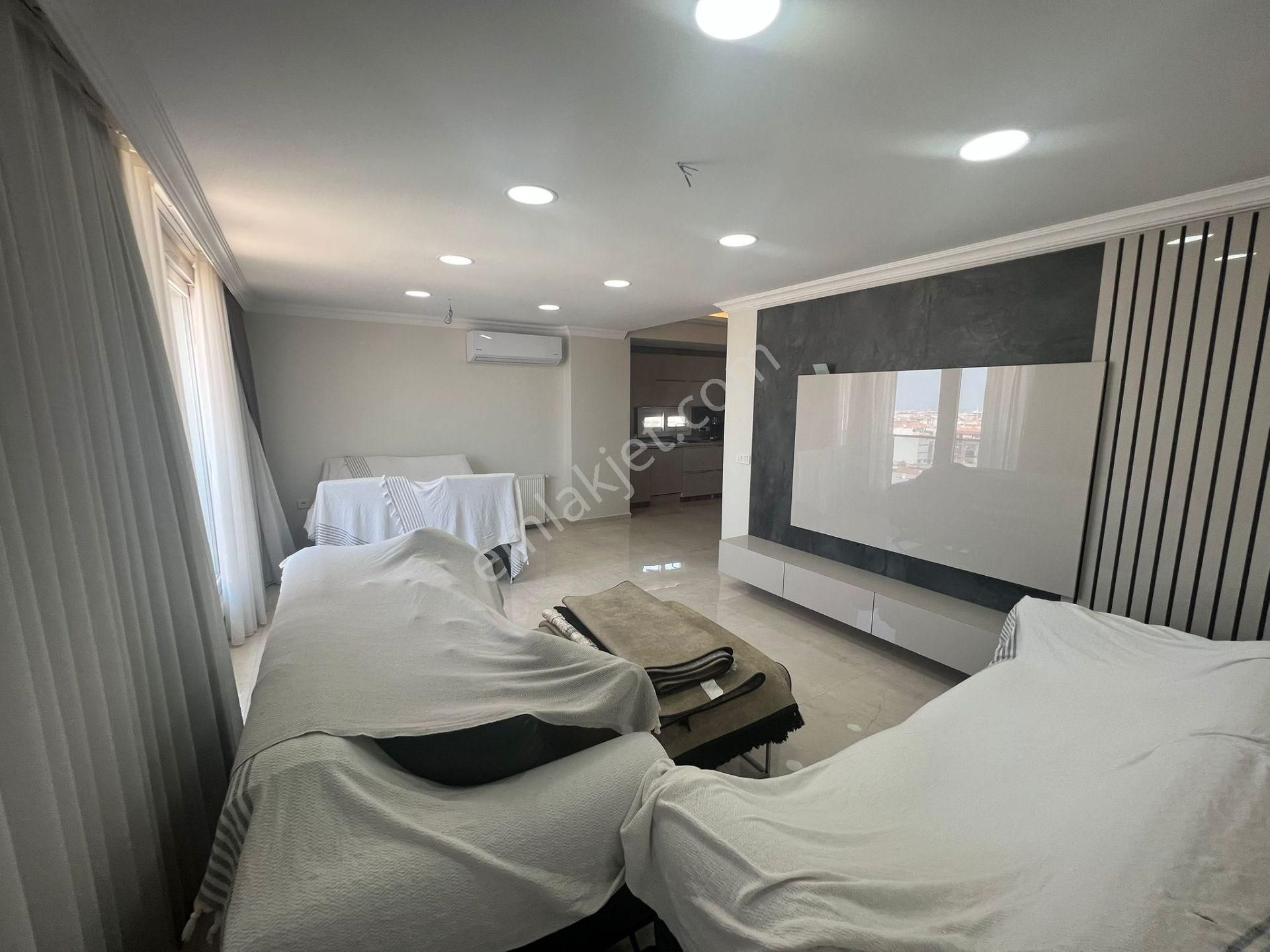 Acil Konak Zafertepe Mahde 2+1 95m2 D.gazlı Asansörlü Full Eşyalı Lüx Daire - Görsel 2