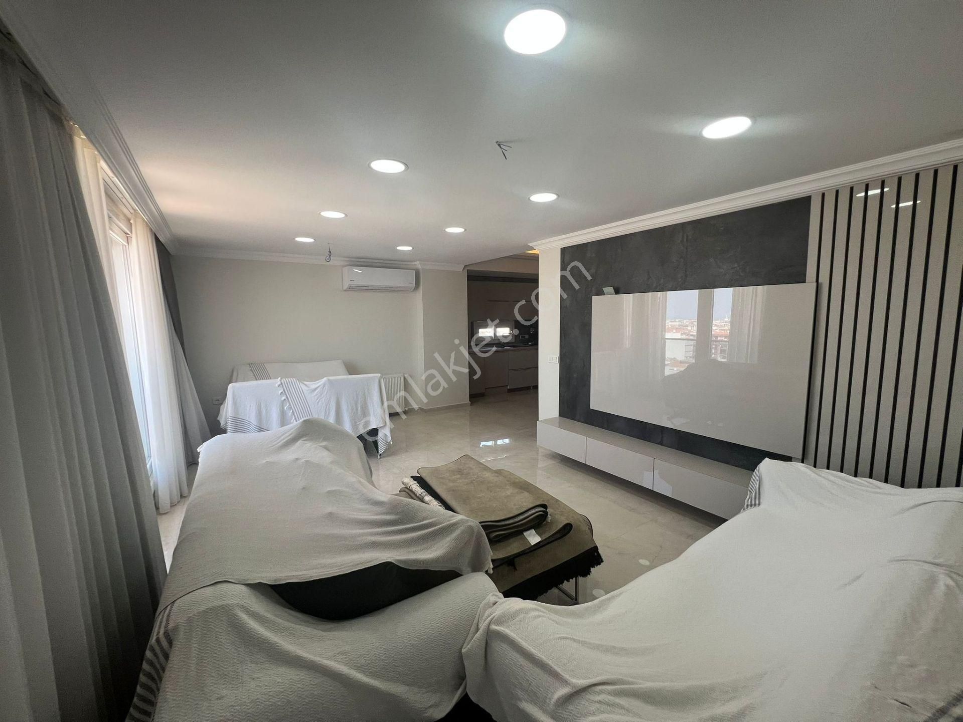 Acil Konak Zafertepe Mahde 2+1 95m2 D.gazlı Asansörlü Full Eşyalı Lüx Daire - Görsel 5