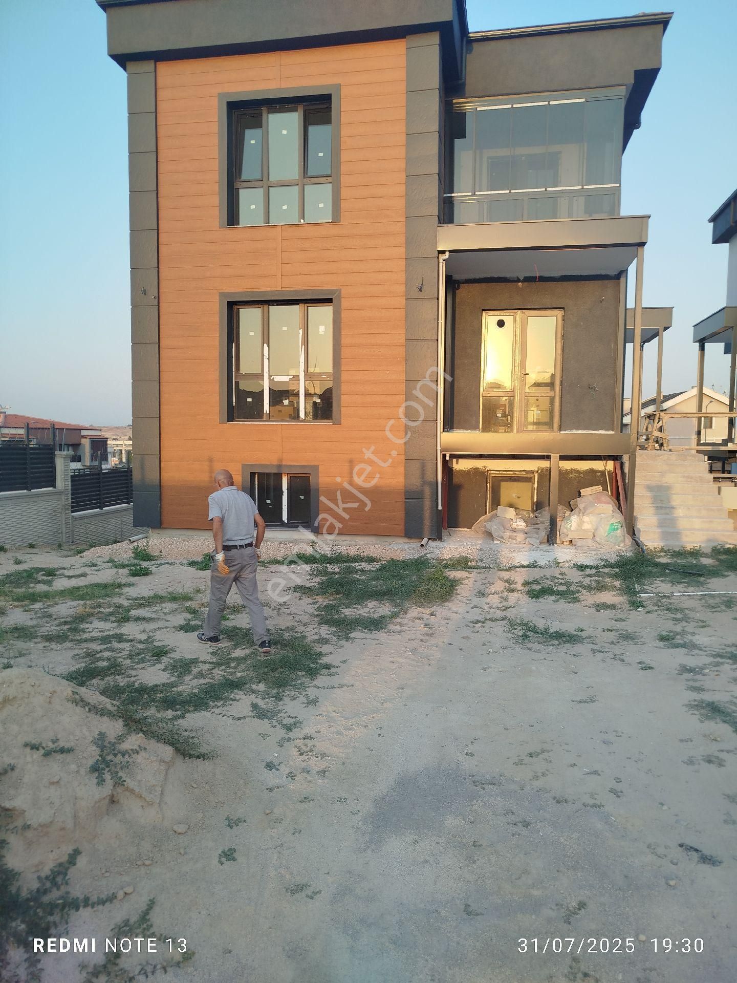 Ahimesutta 7+2 Kupon Yerden Idıtmaalı Dört Banyo
