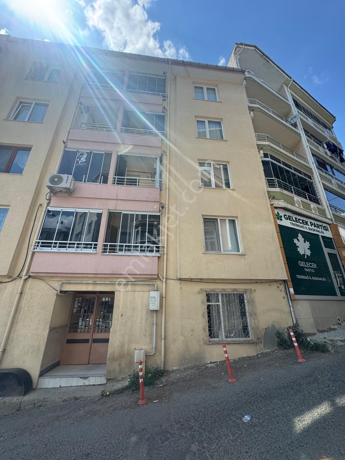 Tekirdağ Süleymanpaşa Salı Pazarı Civarında Satılık Giriş Kat Daire - Görsel 19