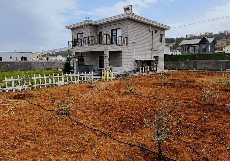 İsmail Yıldırım Emlak Fiyat Düştü Dubleks Modern Satılık Villa