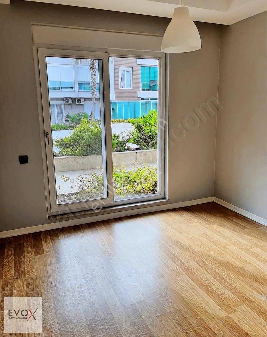 New City'de Bahçe Katı 2+1 Satılık Daire