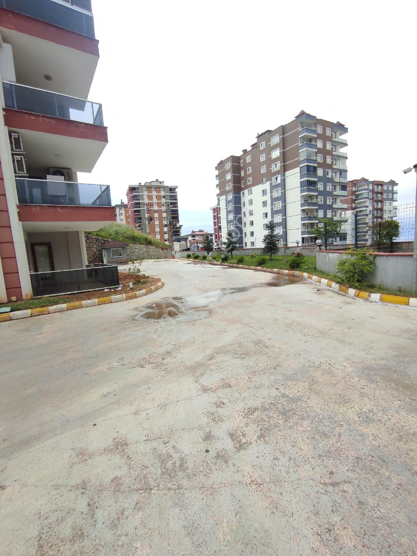 Trabzon Yalıncakta Satılık 230m2 4+1 Daire, - Görsel 4