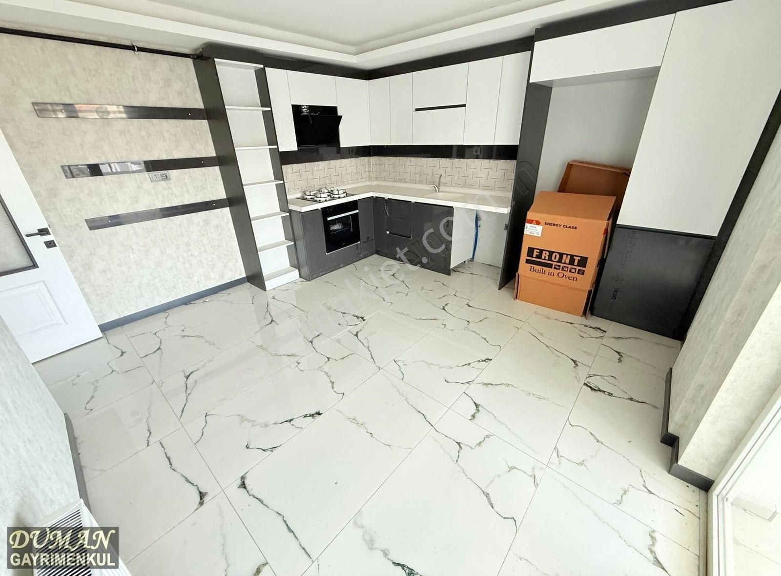 29 Ekimde Tam Arakat Sıfır Ebeveyn Banyo Giyinme Odalı 3+1 Daire