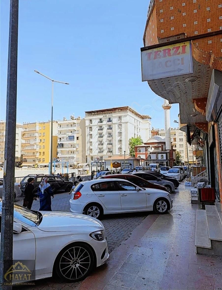 Hayat Gayrimenkul Danismanlik Merkezinden Kiralık 3+1 Daire