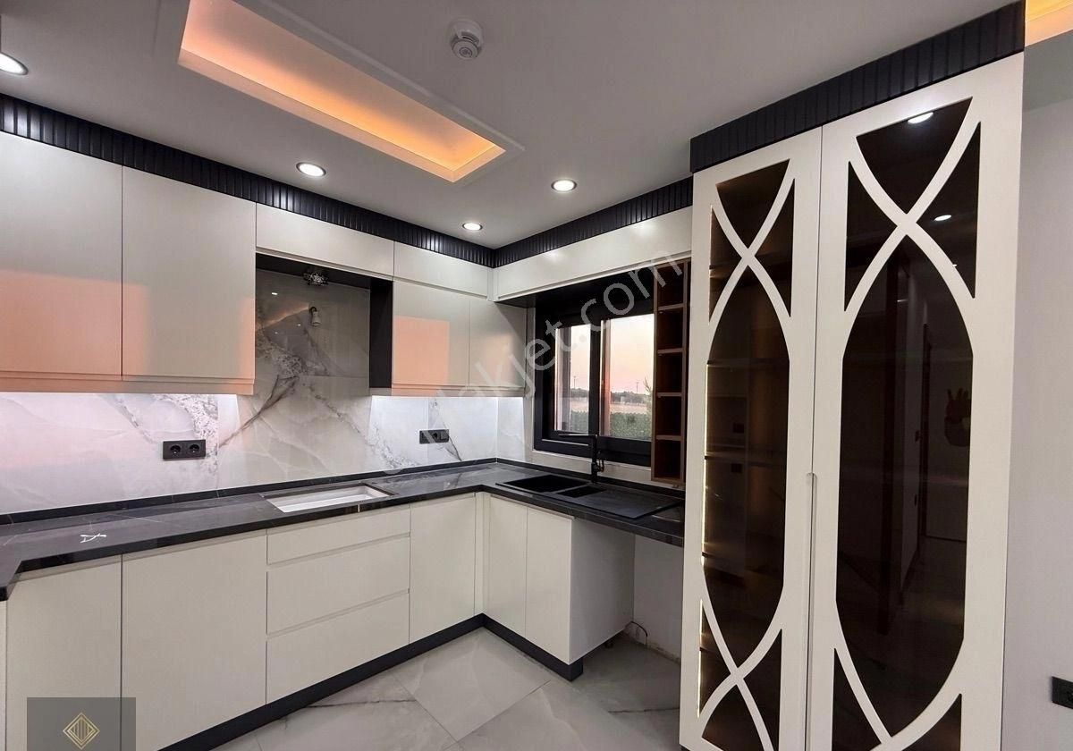 Didim’de Satılık Tam Müstakil 4+1 Akıllı Ev Sistemli Havuzlu Otoparklı Lüx Villa Altınkuma 8 Dakika - Görsel 26