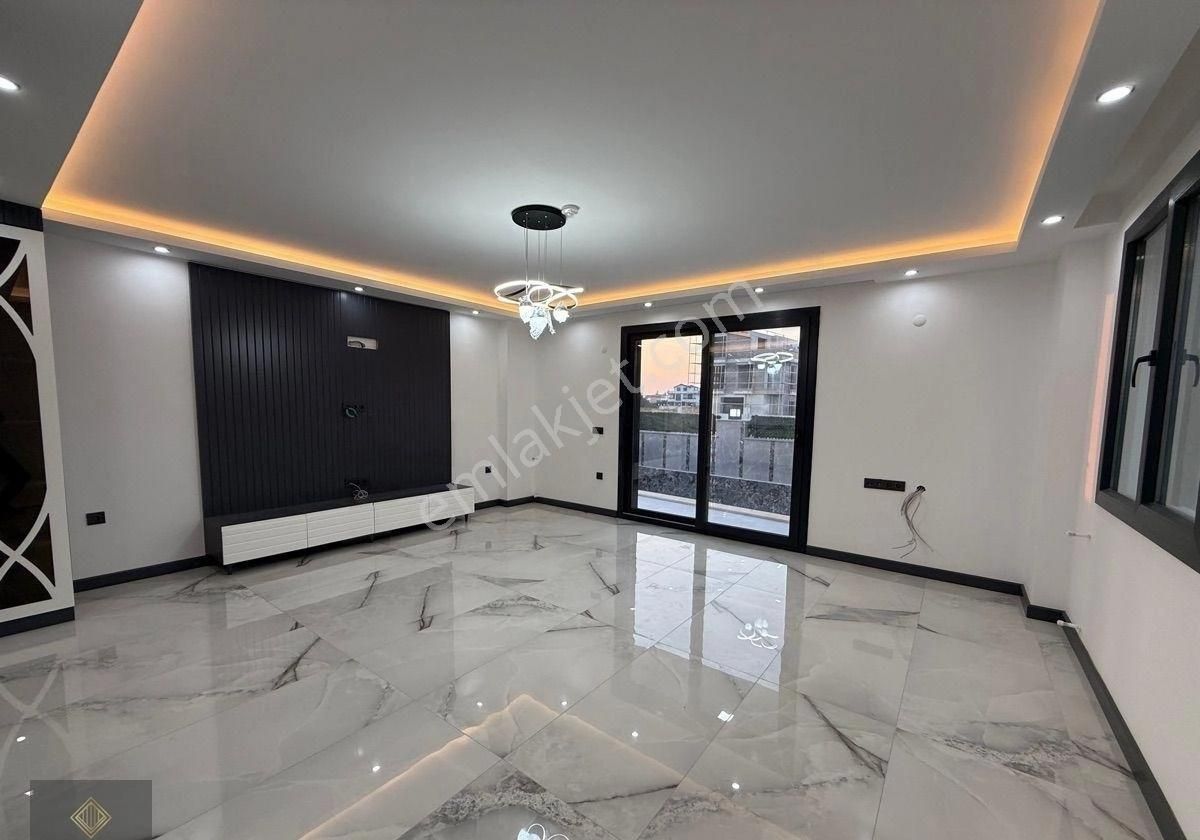 Didim’de Satılık Tam Müstakil 4+1 Akıllı Ev Sistemli Havuzlu Otoparklı Lüx Villa Altınkuma 8 Dakika - Görsel 16