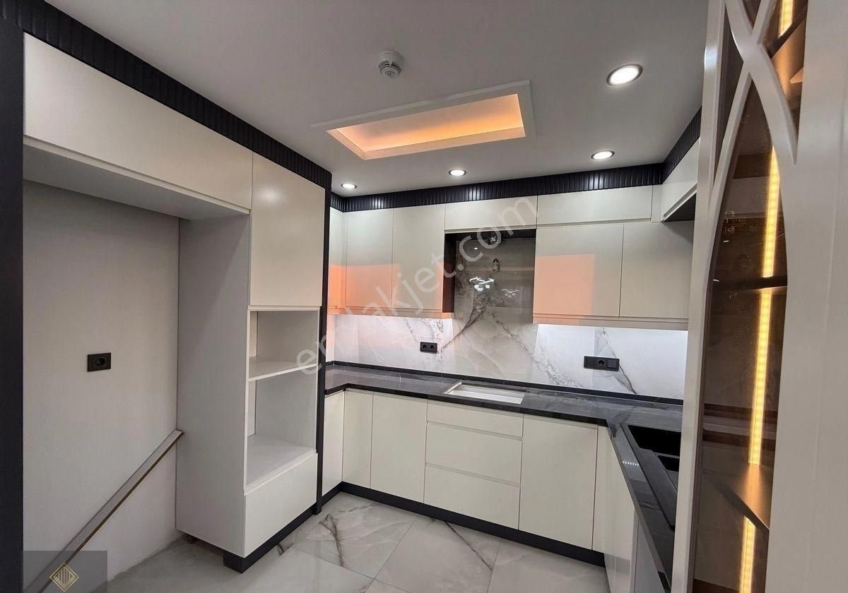 Didim’de Satılık Tam Müstakil 4+1 Akıllı Ev Sistemli Havuzlu Otoparklı Lüx Villa Altınkuma 8 Dakika - Görsel 17