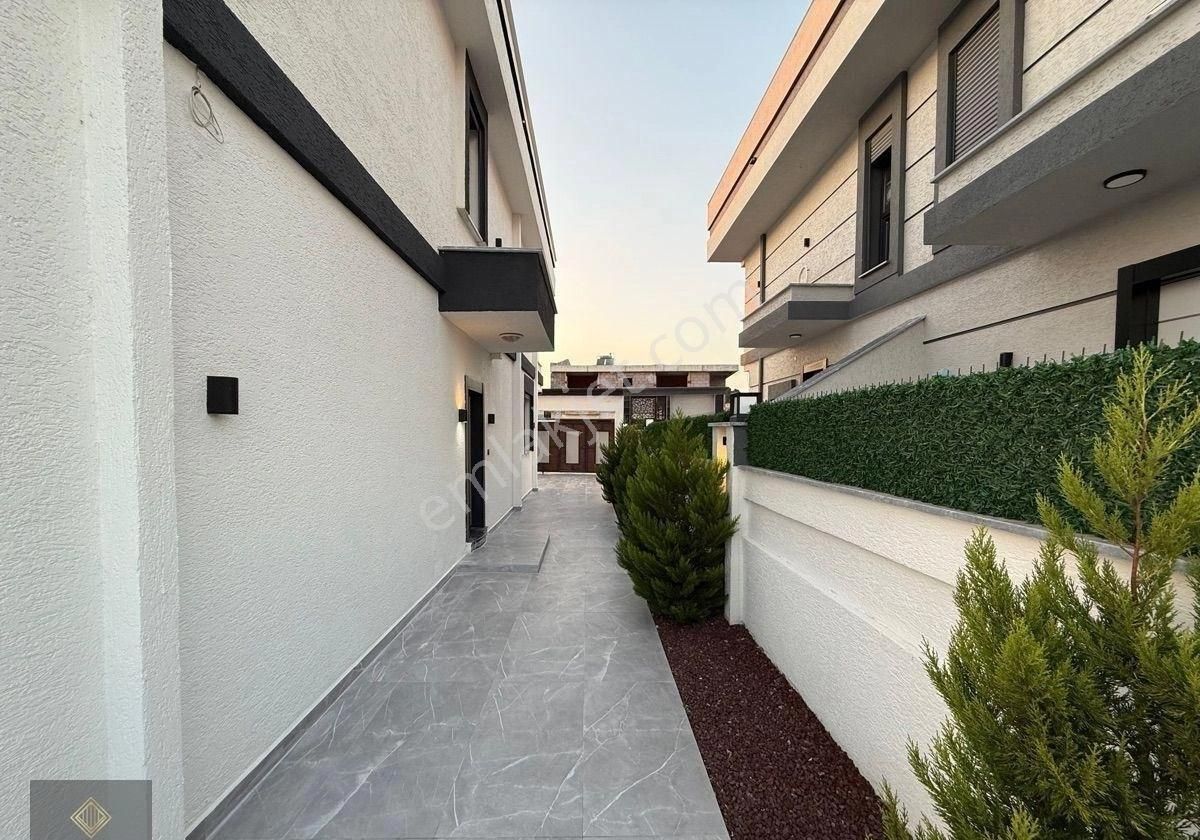 Didim’de Satılık Tam Müstakil 4+1 Akıllı Ev Sistemli Havuzlu Otoparklı Lüx Villa Altınkuma 8 Dakika - Görsel 30