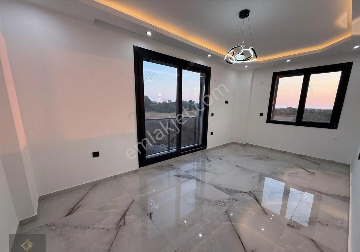 Didim’de Satılık Tam Müstakil 4+1 Akıllı Ev Sistemli Havuzlu Otoparklı Lüx Villa Altınkuma 8 Dakika - Görsel 18