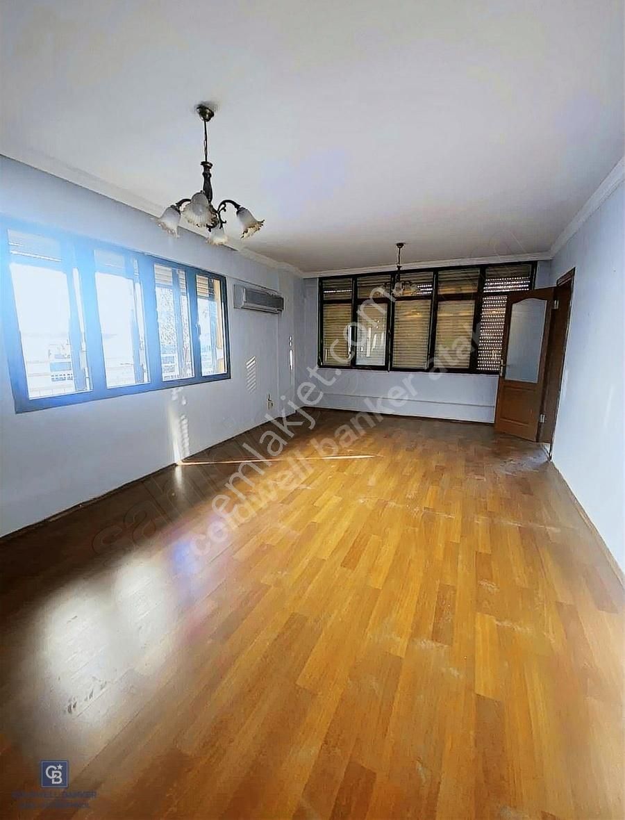 Bornova Kucukpark'in Kalbinde Satilik Daire - Görsel 6