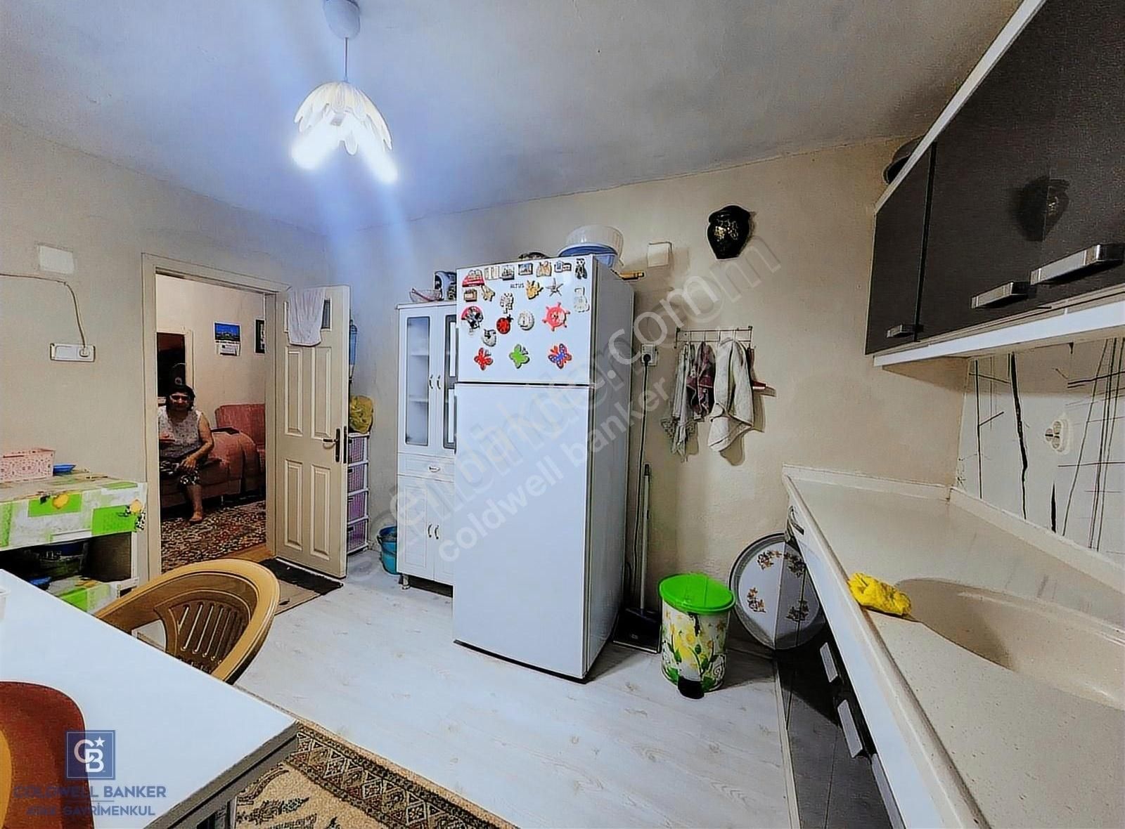 Bayındır Köy İçinde Köşe Konumlu Satılık Müstakil Ev - Görsel 2