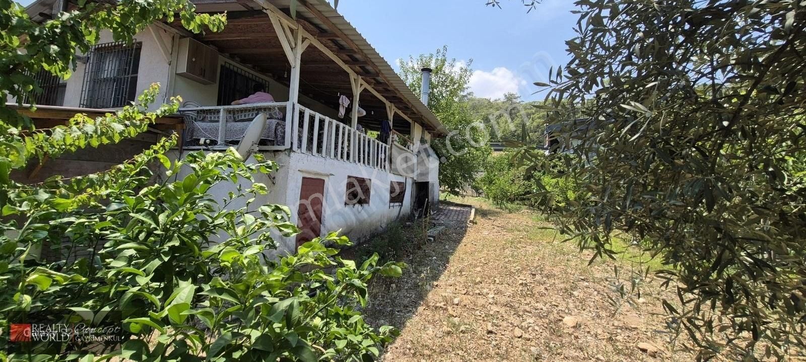 Hisarçandır Gedellerde 1+1 Bahçeli Müstakil Ev