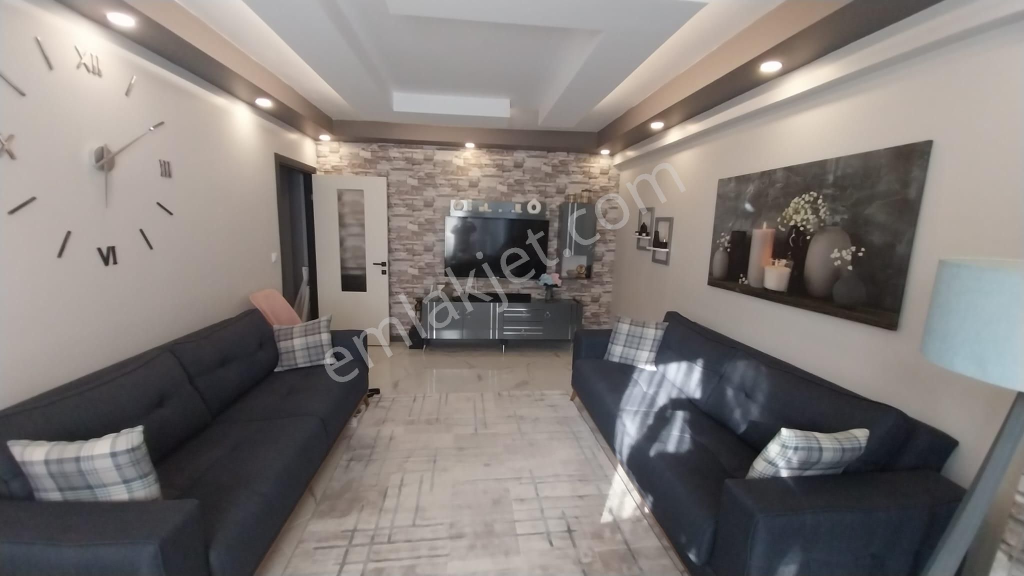 Century21vizyon'dan Gaffar Okkan Caddesi Yakını 2+1satılık Daire