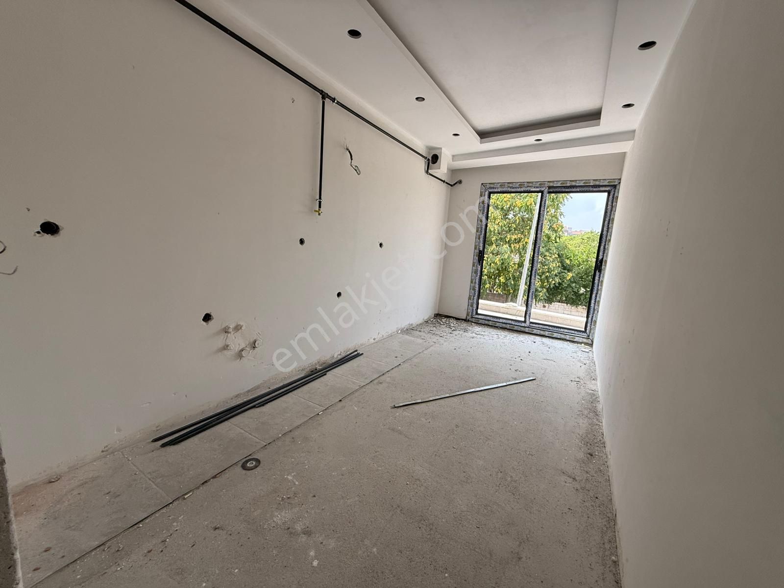 Ersoy'dan Muradiye Mh 3+1 Arakat (1.balkon) 130m² Sıfır Genis Önü Açık Ferah Karanlıksız Daire