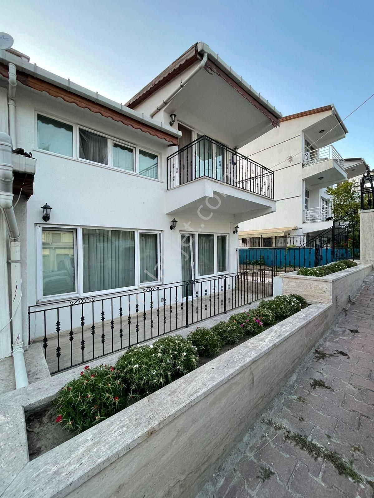 Denize Sıfır Konumda Mis Gibi Bir Villa - Görsel 24