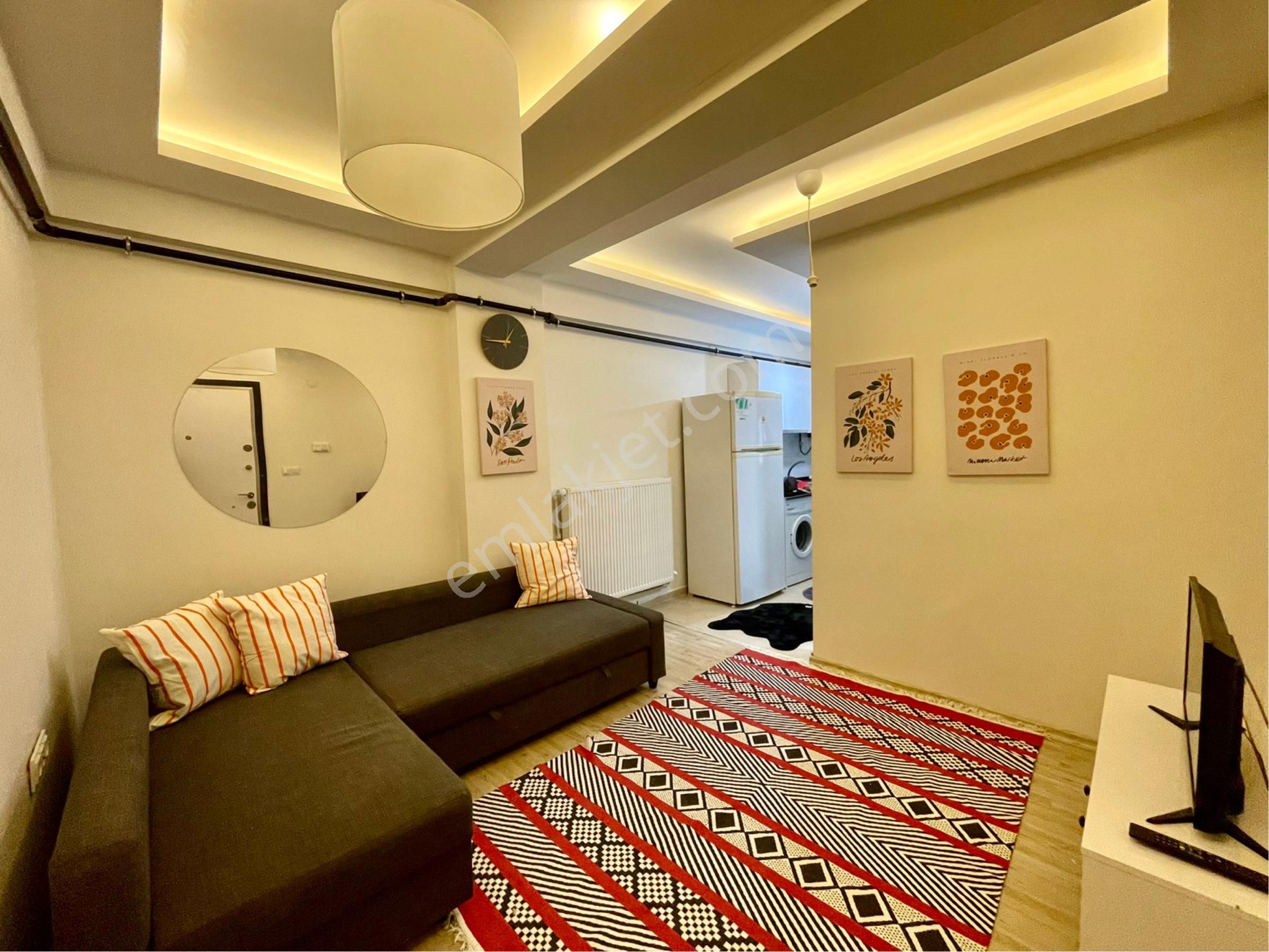 Buca Kuruçeşme Mah’de Güncel Kiracılı Eşyalı Satılık 1+1 Daire