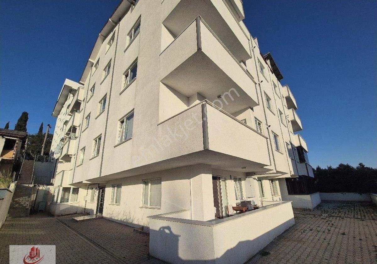 Armutlu İlçe Merkezinde Yeni Bina Giriş Kat Kombili 2+1 Daire - Görsel 12