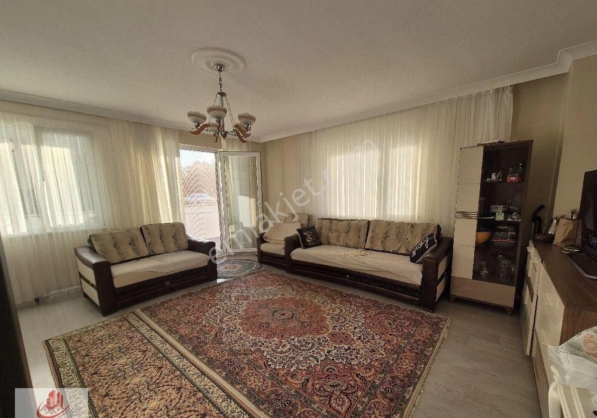 Armutlu İlçe Merkezinde Yeni Bina Giriş Kat Kombili 2+1 Daire - Görsel 6