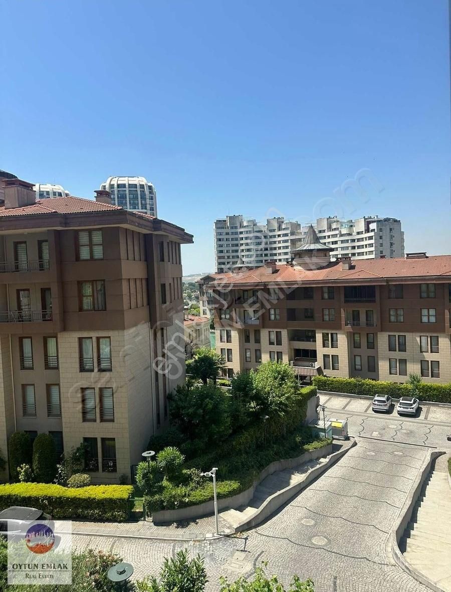Bosphorus Cıty Saraybahçe'de Kiralık Boş 3+1 Daire 138 M²