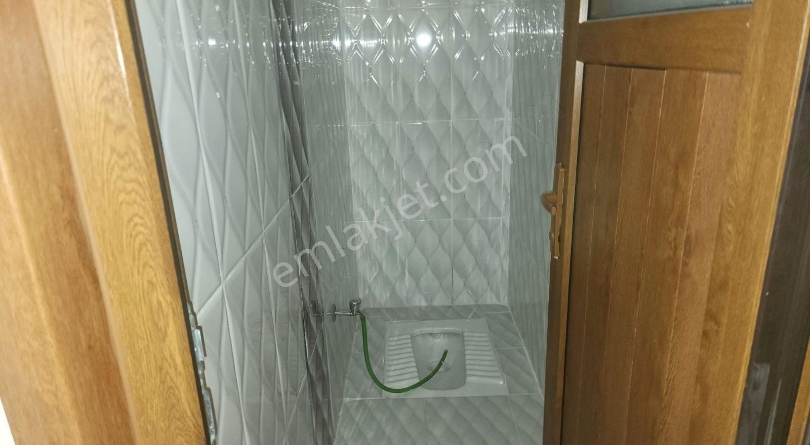 Mehmet Akif Mahallesi Toplamda 5 Katlı Yüksek Giriş 27 Metre His - Görsel 4