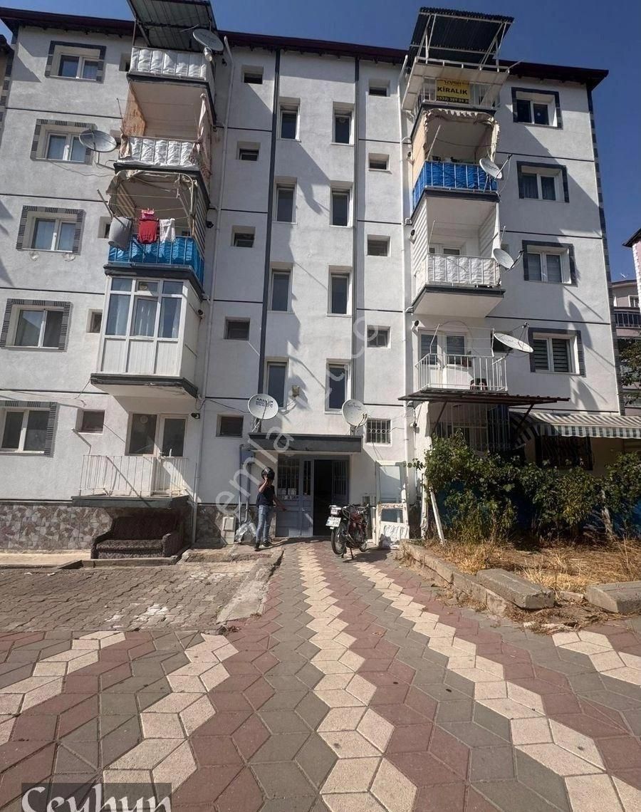 Perakende Mahallesinde 3+1 Çift Cepheli Kiralık Daire
